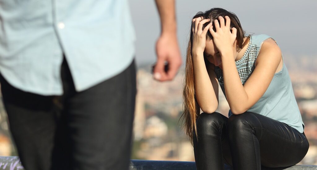 How Each Zodiac Sign Handles Breakups